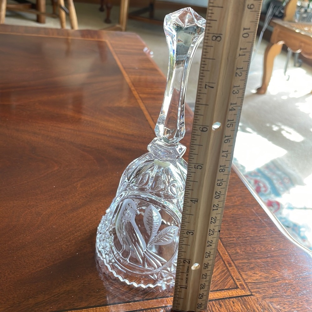 Hofbauer Byrdes crystal cut to clear red bell - Picture 8 of 8